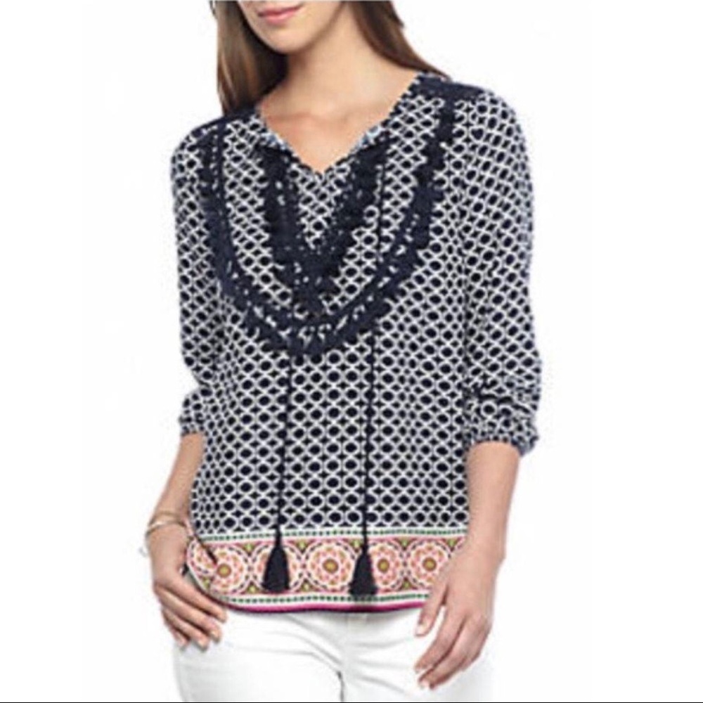 Crown & Ivy tassel front blouse